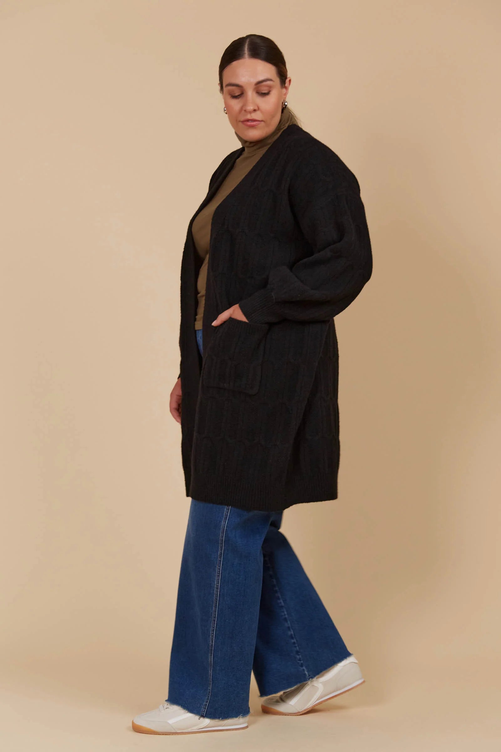 Hera Cardigan - One Size - ISLE OF MINE
