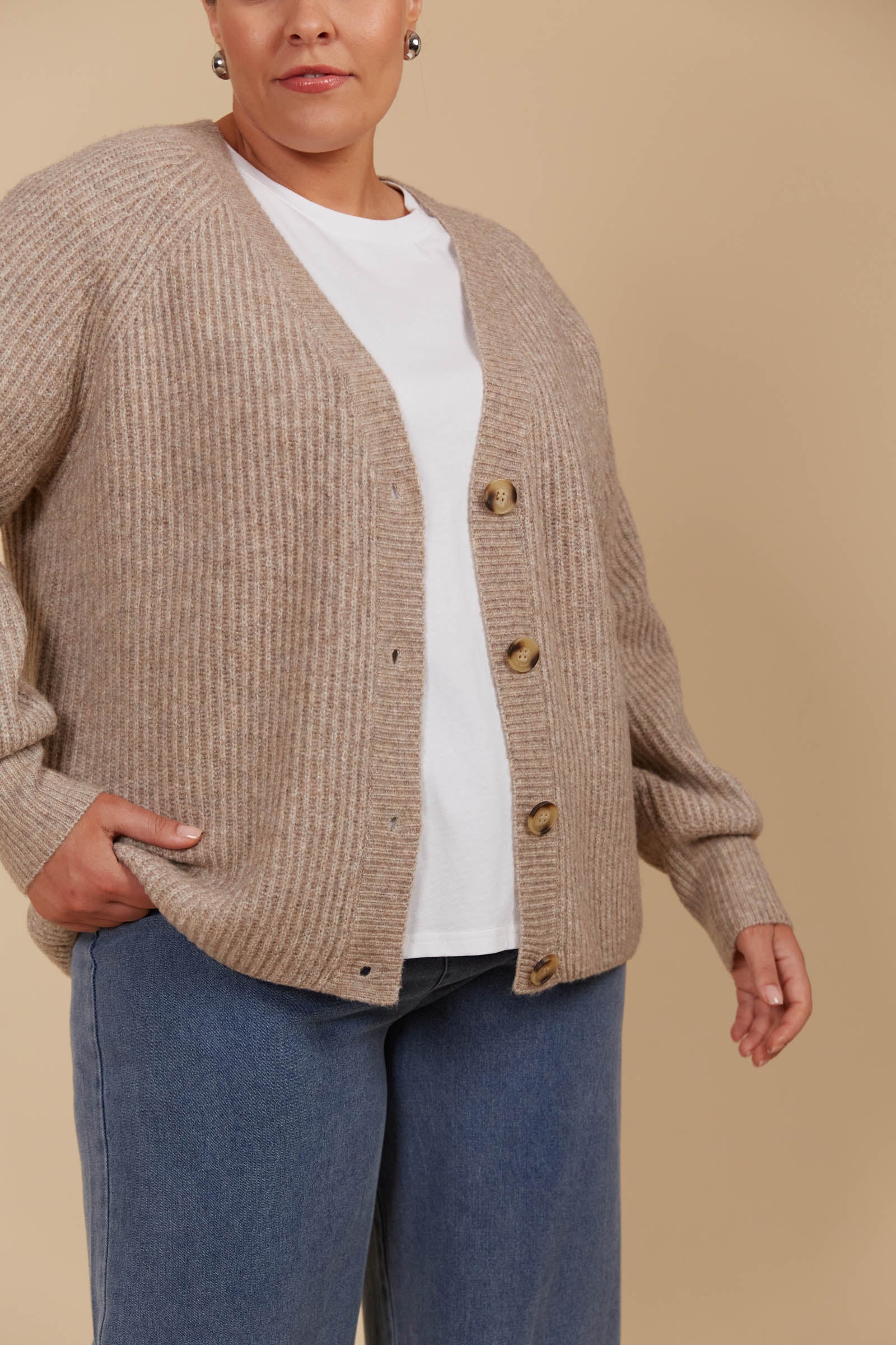 Miru Cardigan - Taupe - ISLE OF MINE