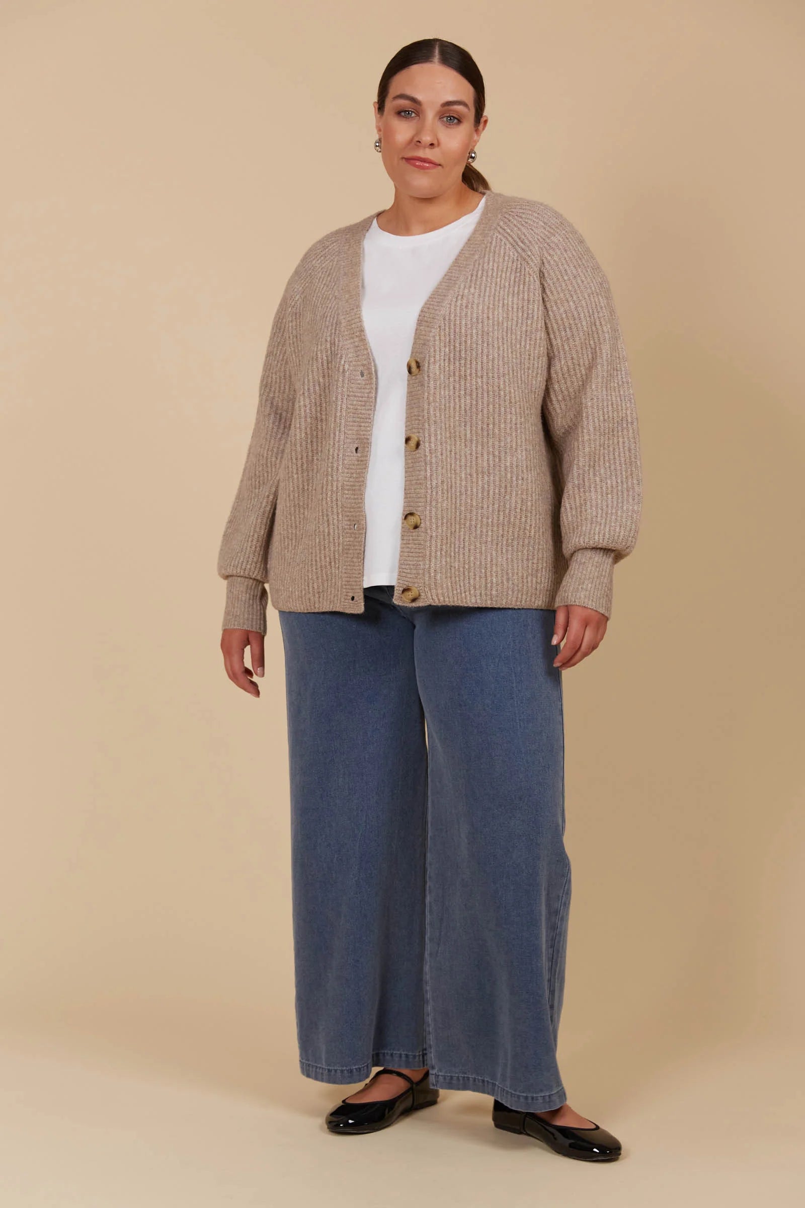 Miru Cardigan - Taupe - ISLE OF MINE