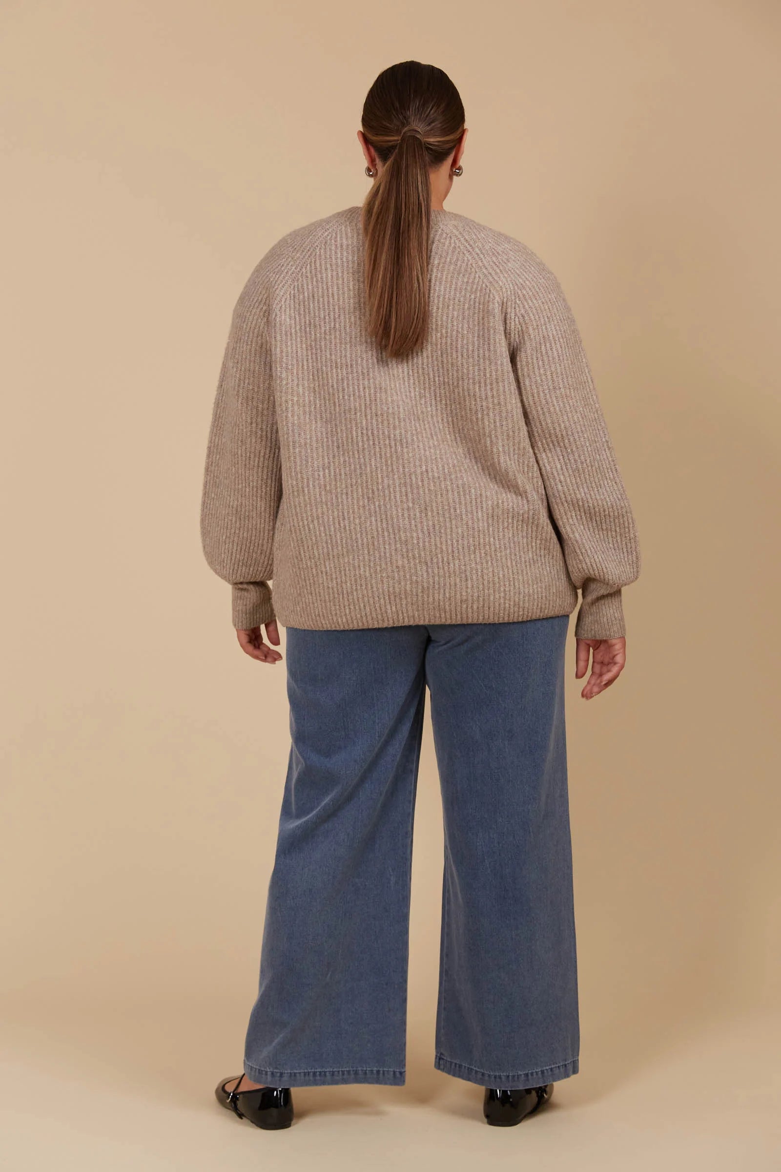 Miru Cardigan - Taupe - ISLE OF MINE