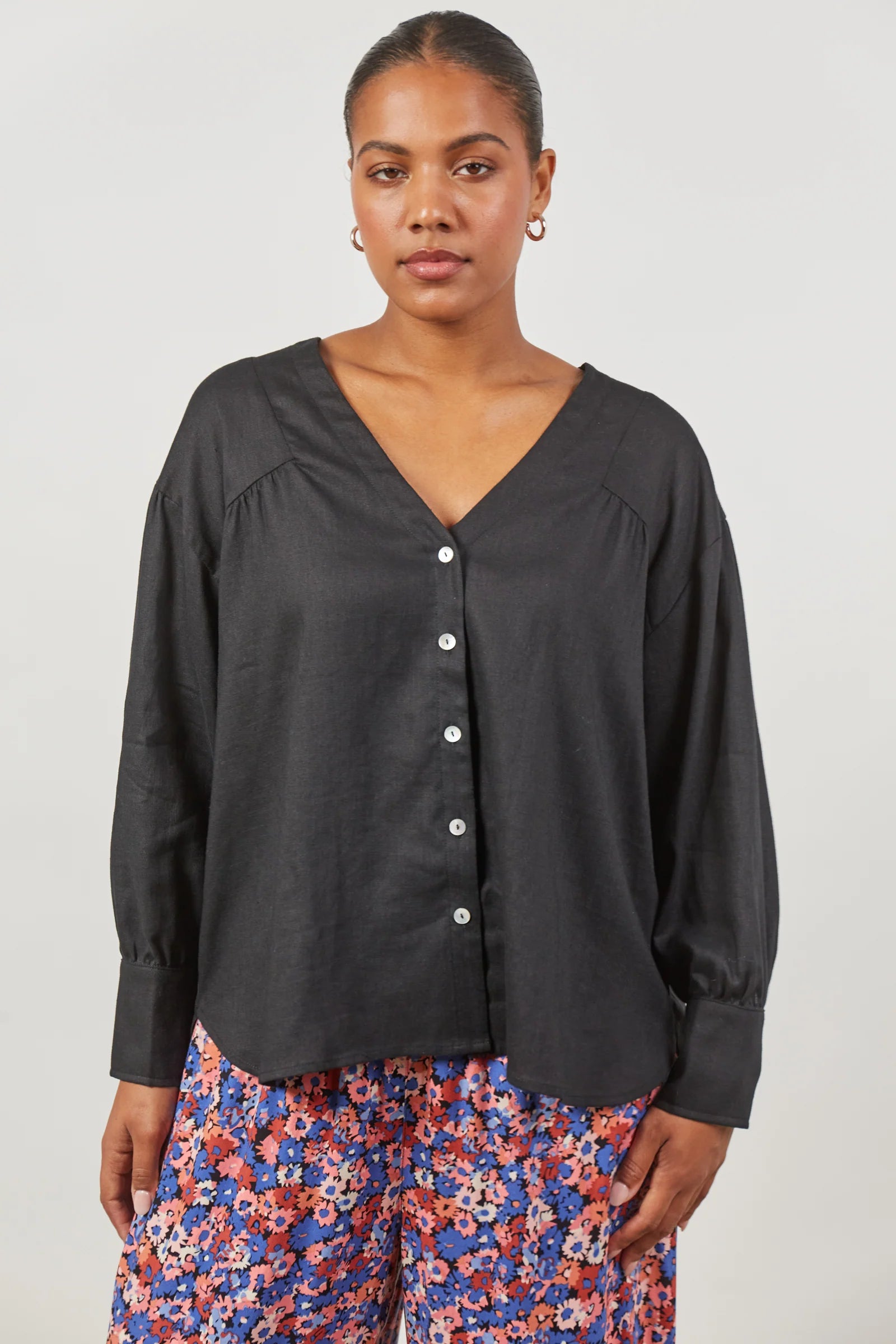 Panorama Blouse - Onyx - ISLE OF MINE