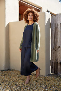 Studio Crop Pant - EB&IVE Pant NZ LUMA