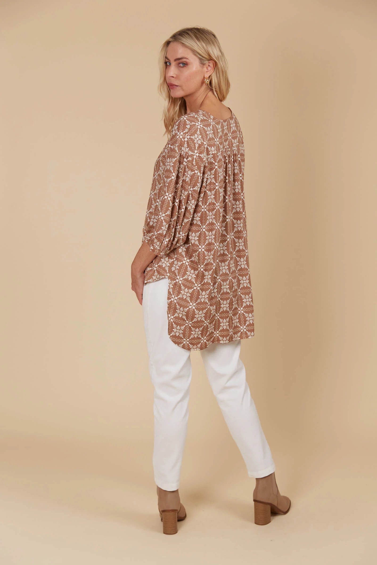 Venus Relaxed Top - ISLE OF MINE Top NZ LUMA