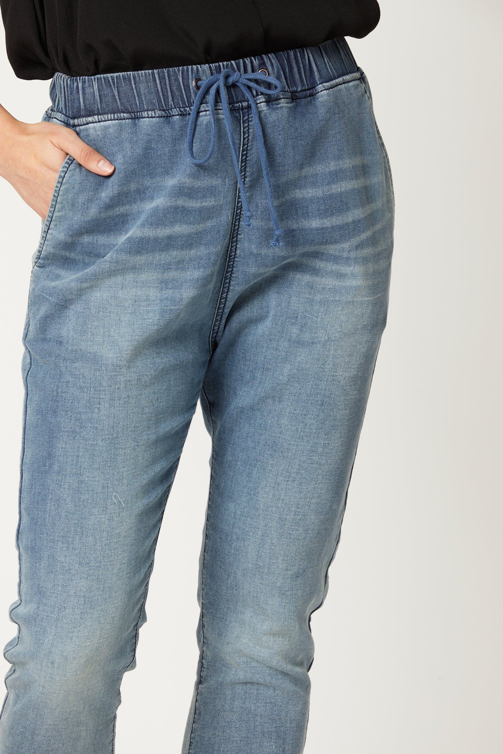 Ada Denim - EB&IVE Pant NZ LUMA