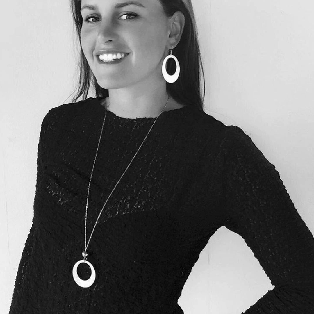 Circula Circle Necklace - FABULEUX VOUS Accessories NZ LUMA