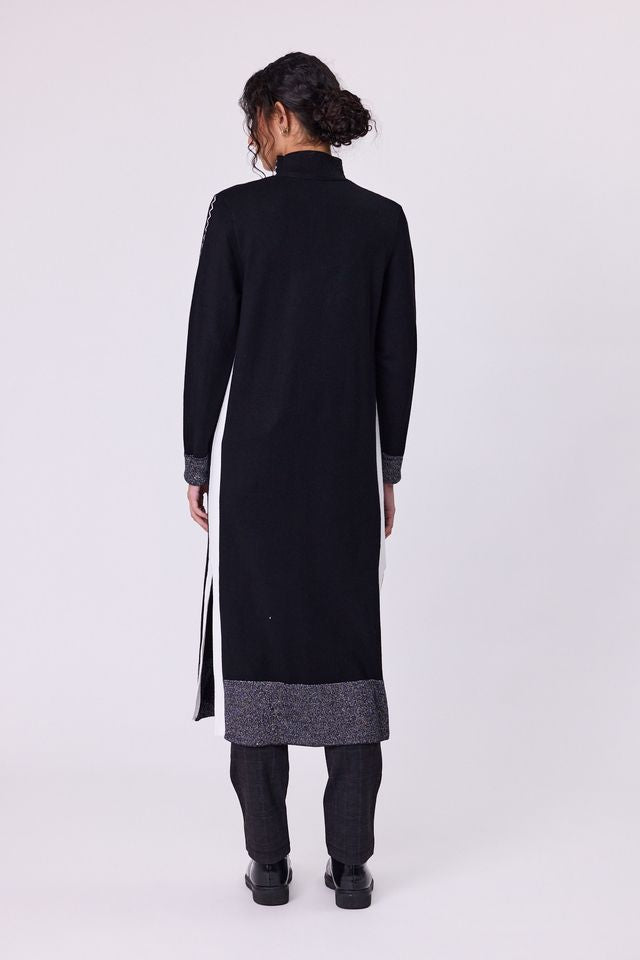Astral  Long Cardi Knit -Black/Silver - NAVY & CO
