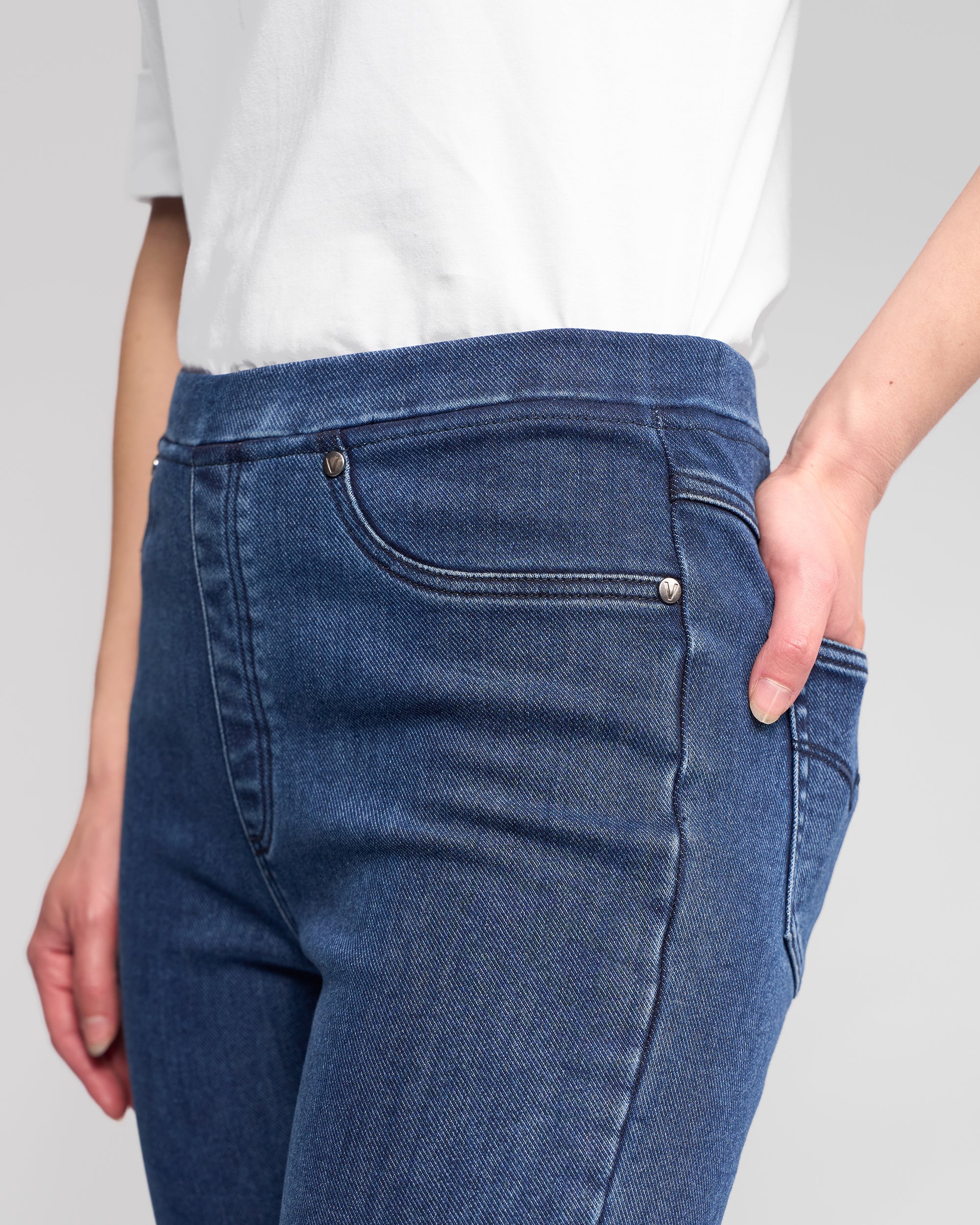 Bay Denim Pull On Pant - Brushed Indigo - VASSALLI Pant NZ LUMA