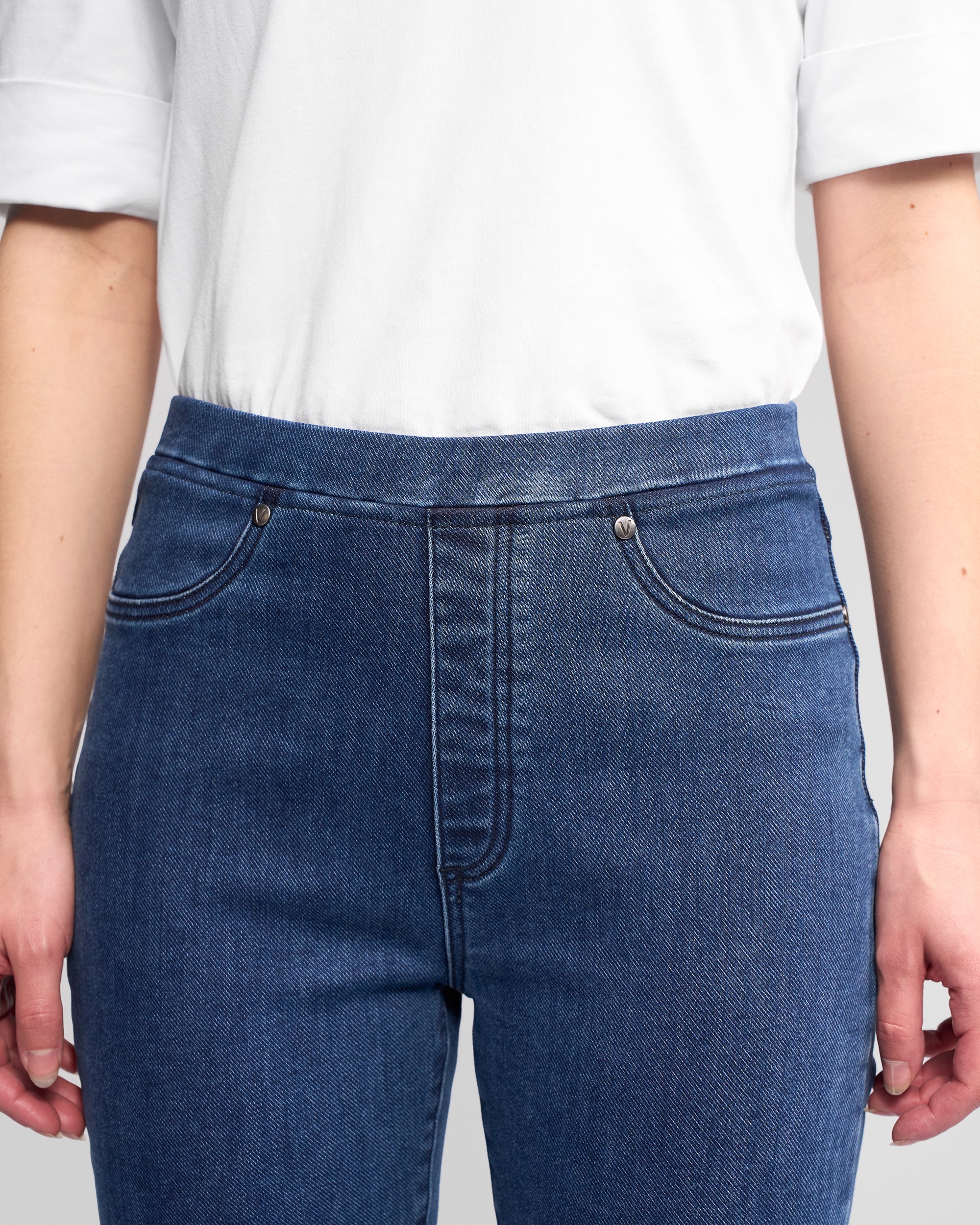 Bay Denim Pull On Pant - Brushed Indigo - VASSALLI Pant NZ LUMA
