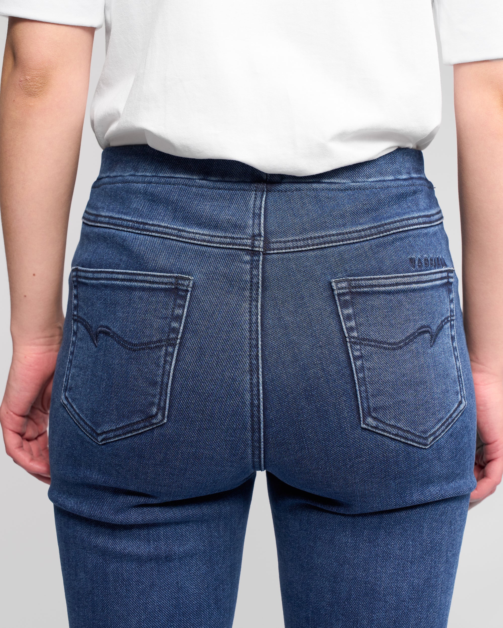 Bay Denim Pull On Pant - Brushed Indigo - VASSALLI Pant NZ LUMA