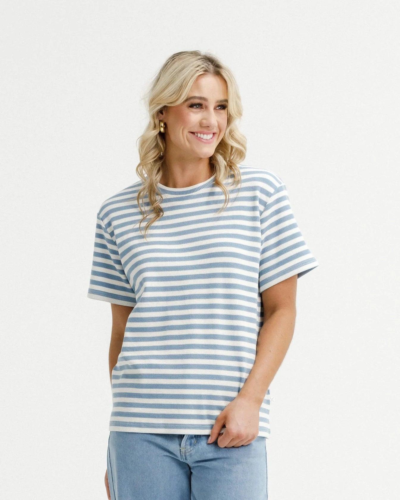 Chris Tee - Sky Stripes - HOME LEE Top NZ LUMA