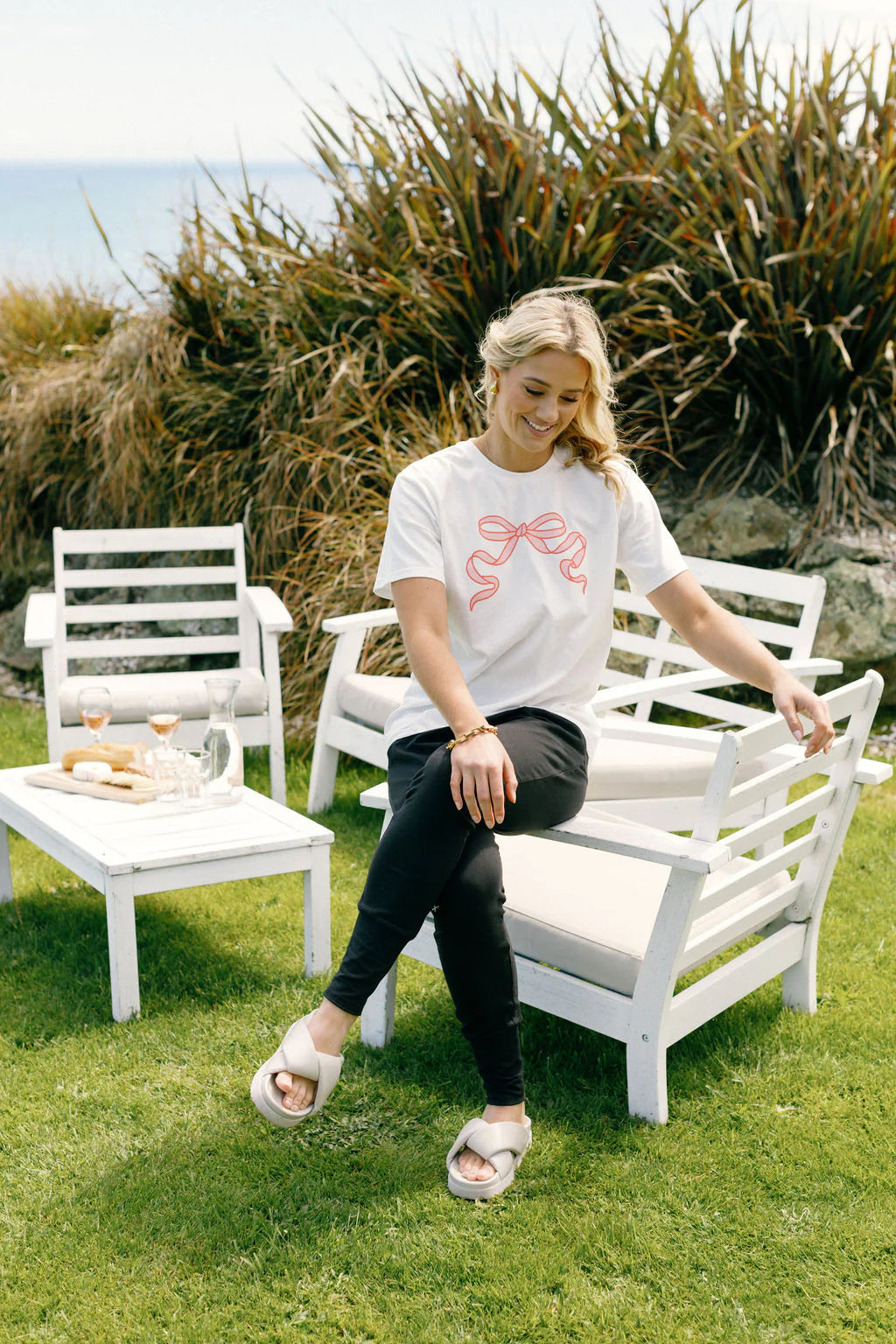 Chris Tee-White w Berry Blossom Bow -HOME LEE Top NZ LUMA