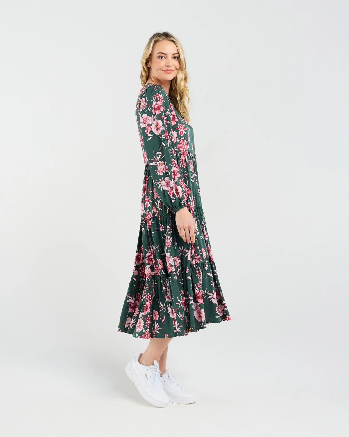 Cindy Tiered Dress - Spruce Floral - BLACKSTONE Dress NZ LUMA