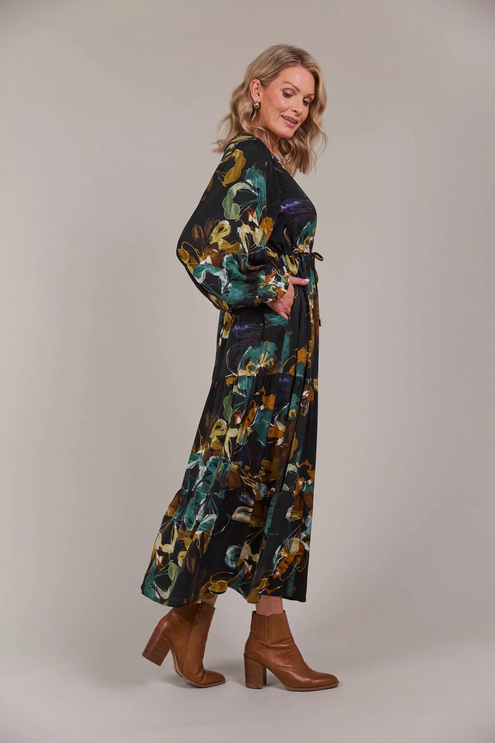 Elsie Maxi Dress - Botanical Black - EB&IVE Dress NZ LUMA