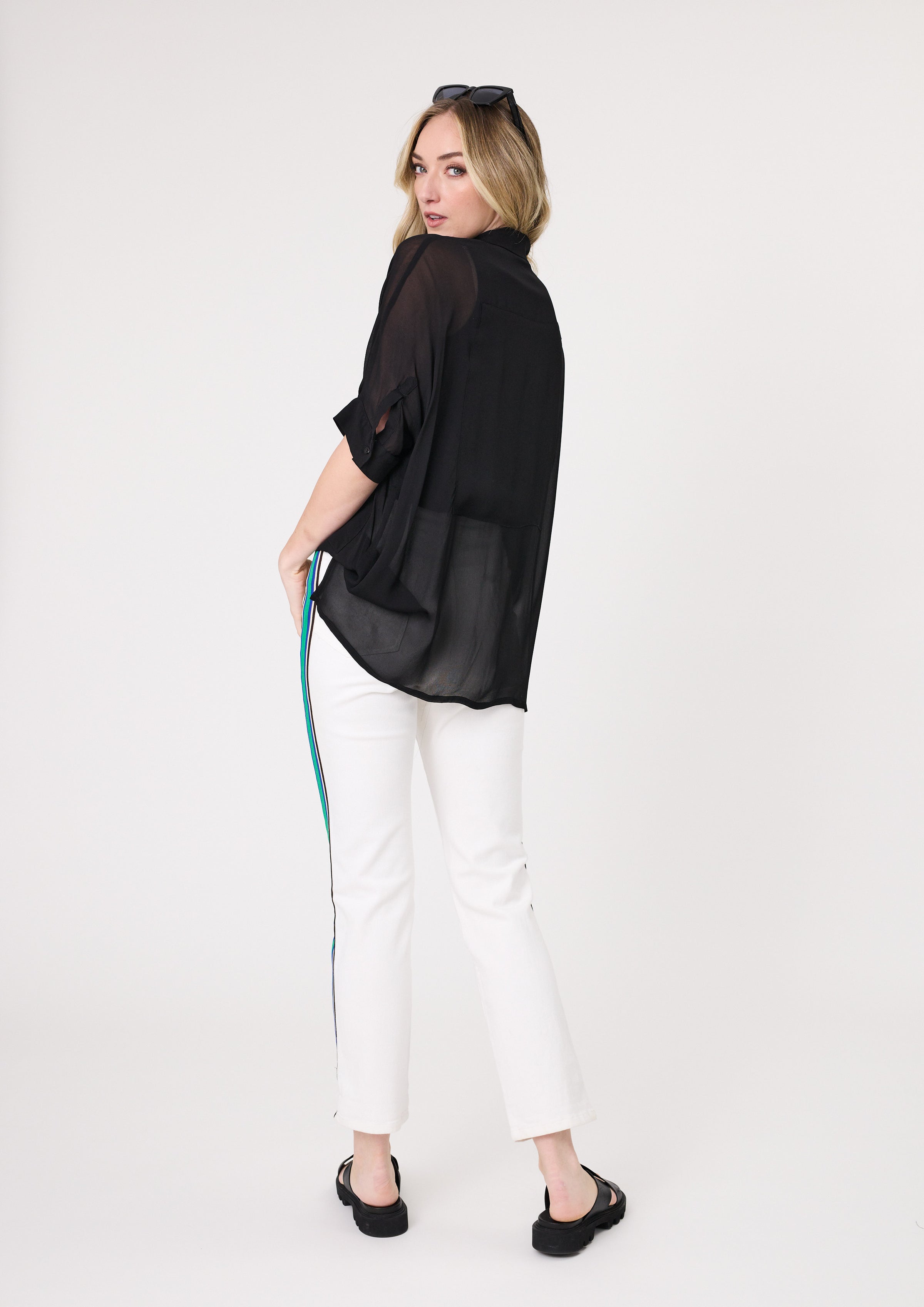 Greta Top - Black - LEMON TREE