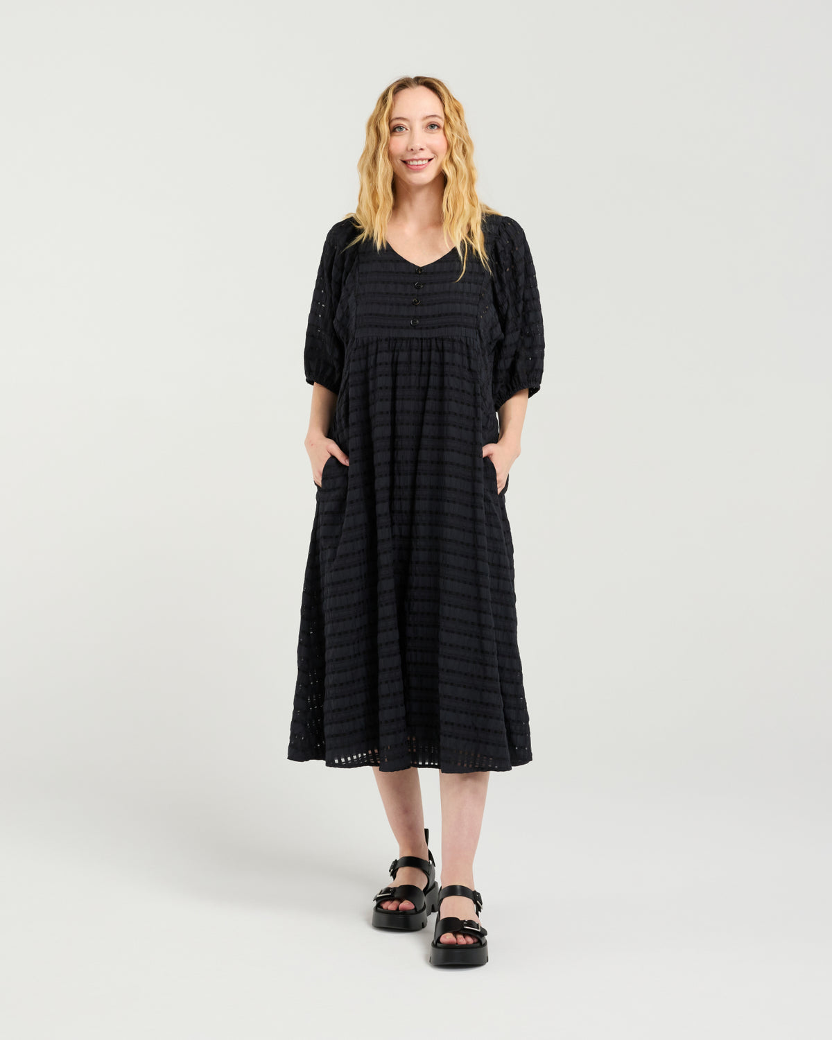 Linda Dress - Black - SEDUCE Dress NZ LUMA