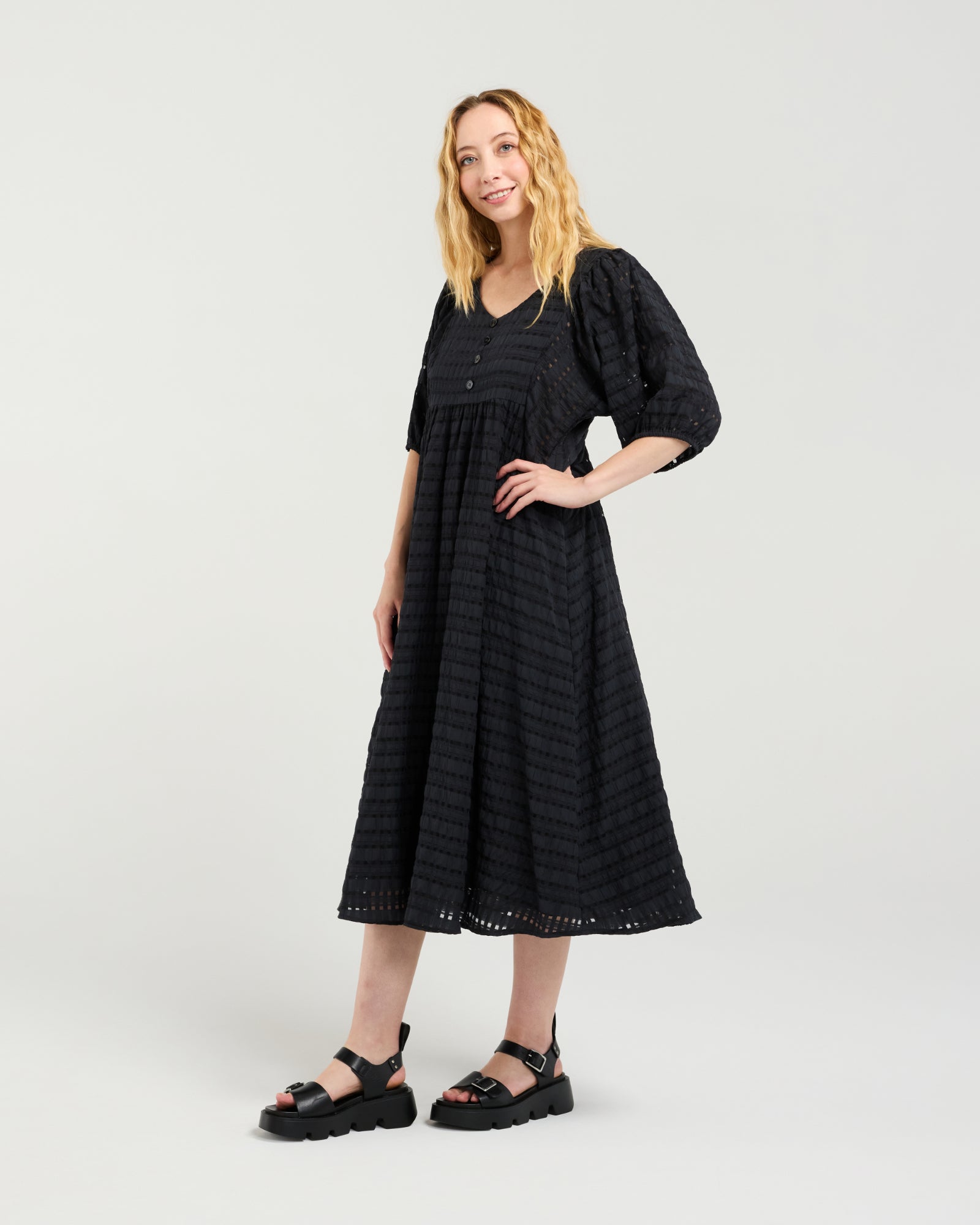 Linda Dress - Black - SEDUCE Dress NZ LUMA