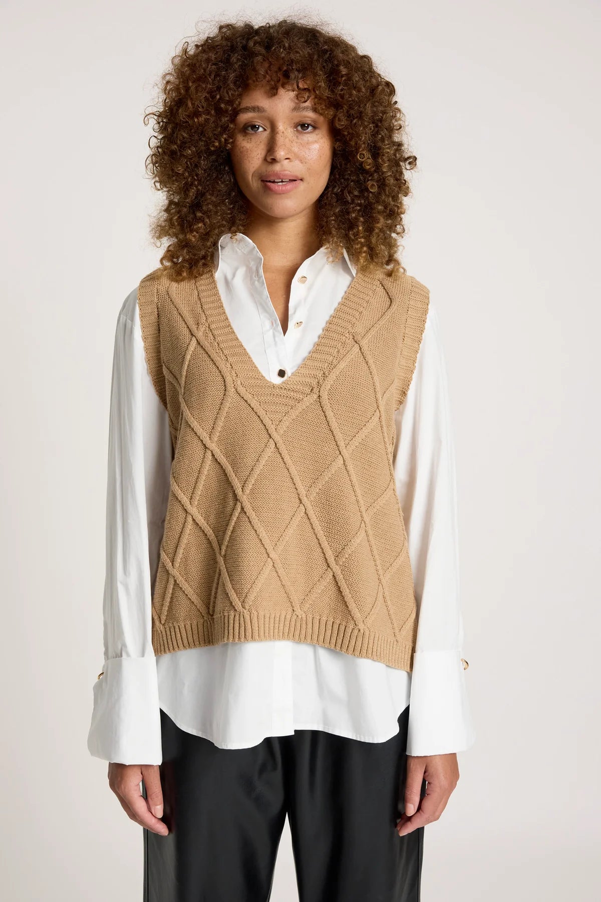 Liora Knit Vest - EB+iVE