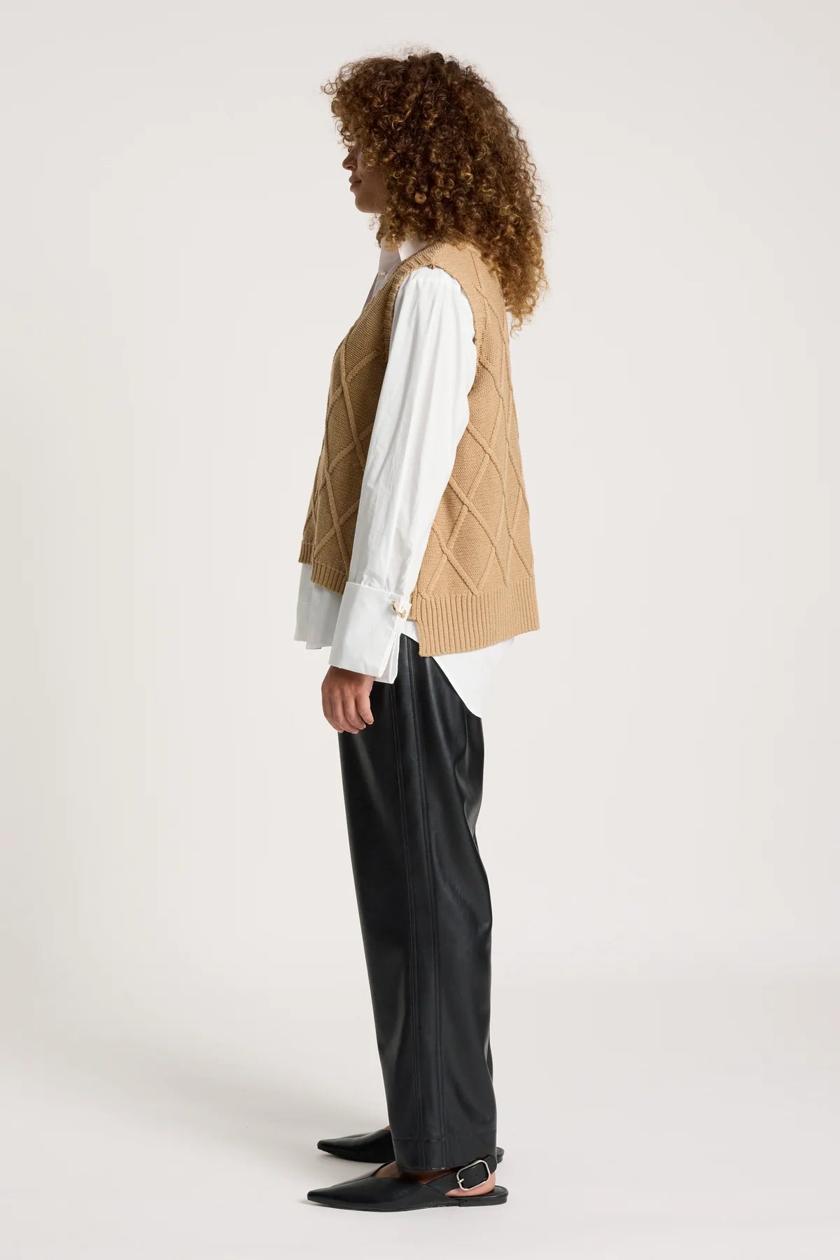Liora Knit Vest - EB+iVE