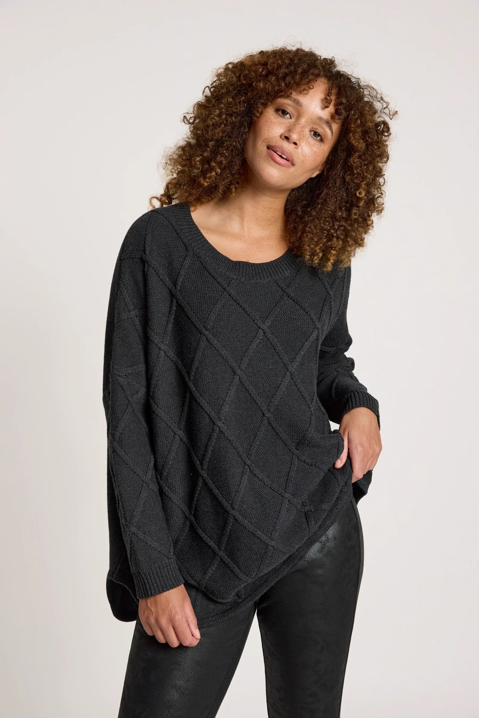 Liora Relaxed Jumper - EB&IVE