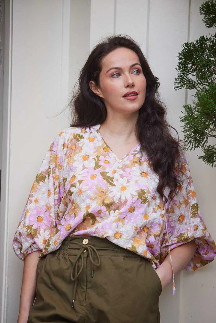 Quinn Floral Top - CHARLO Top NZ LUMA