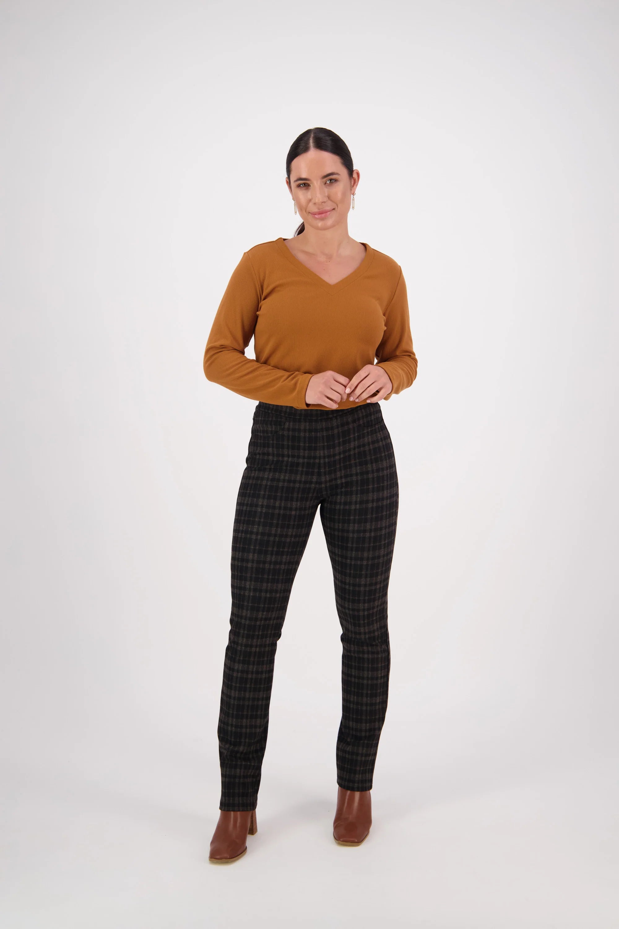 Slim Leg Full Length Ponti Pull On - Kingston - VASSALLI Pant NZ LUMA