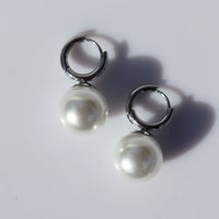 Steel Me Silver Round Pearl Earrings - FABULEUX VOUS Accessories NZ LUMA