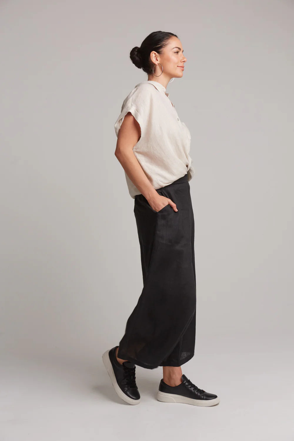 Studio Crop Pant - EB&IVE Pant NZ LUMA