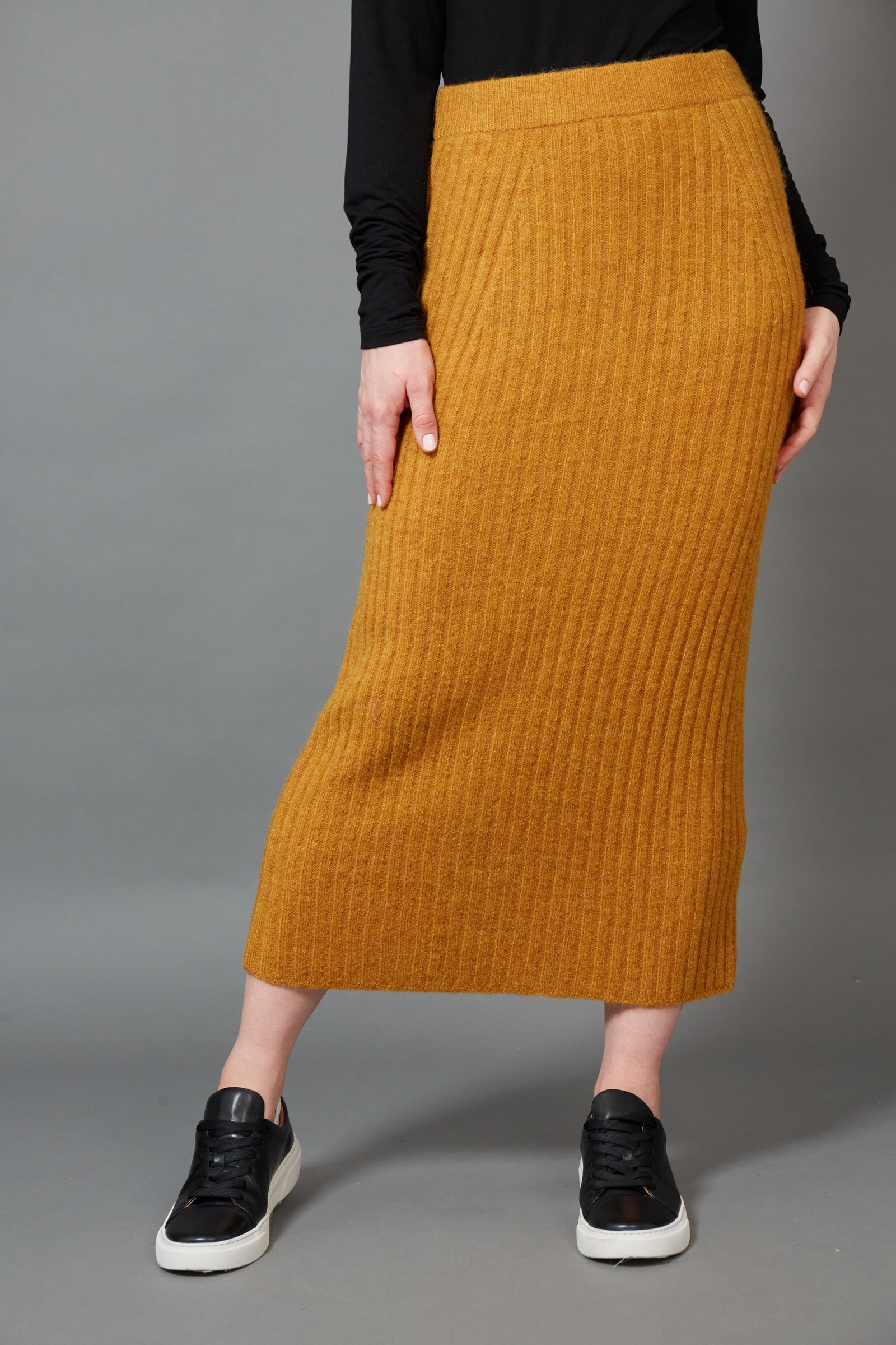 Kinsella Knit Skirts EB IVE LUMA