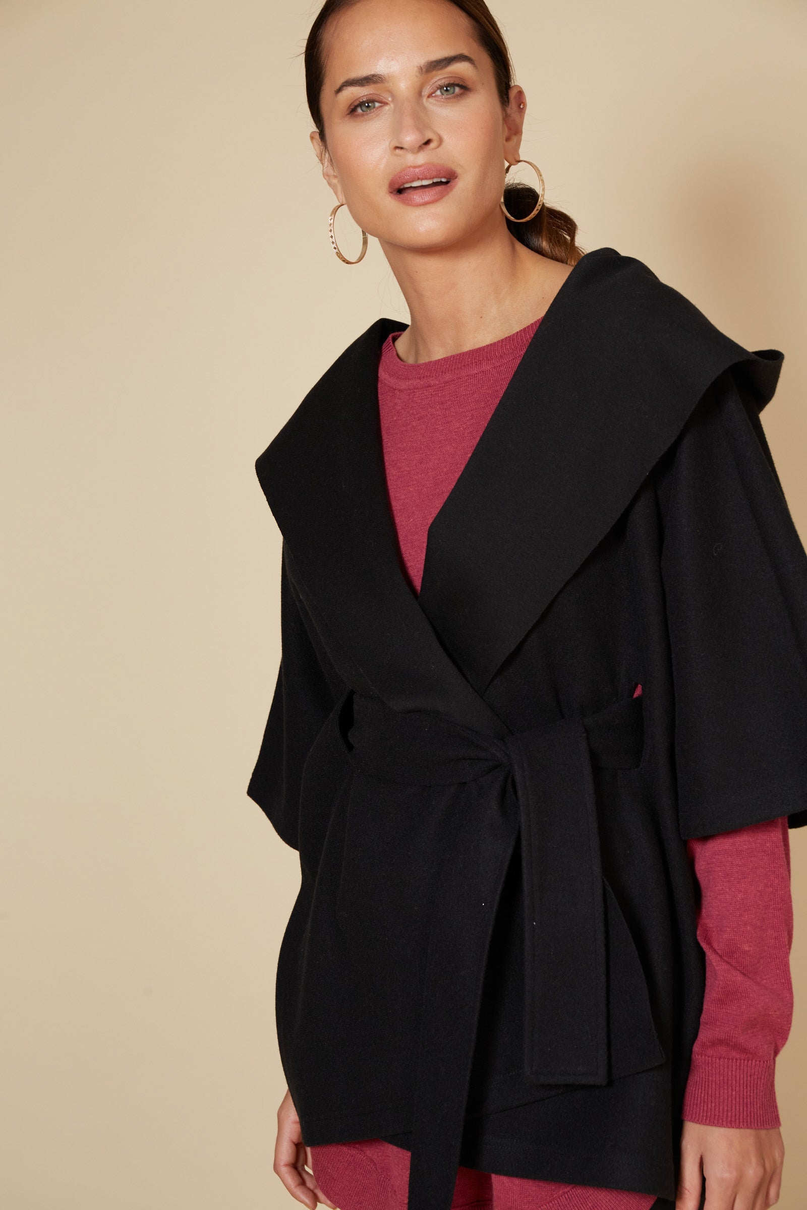 Klein Cape - EB & IVE Jacket NZ LUMA