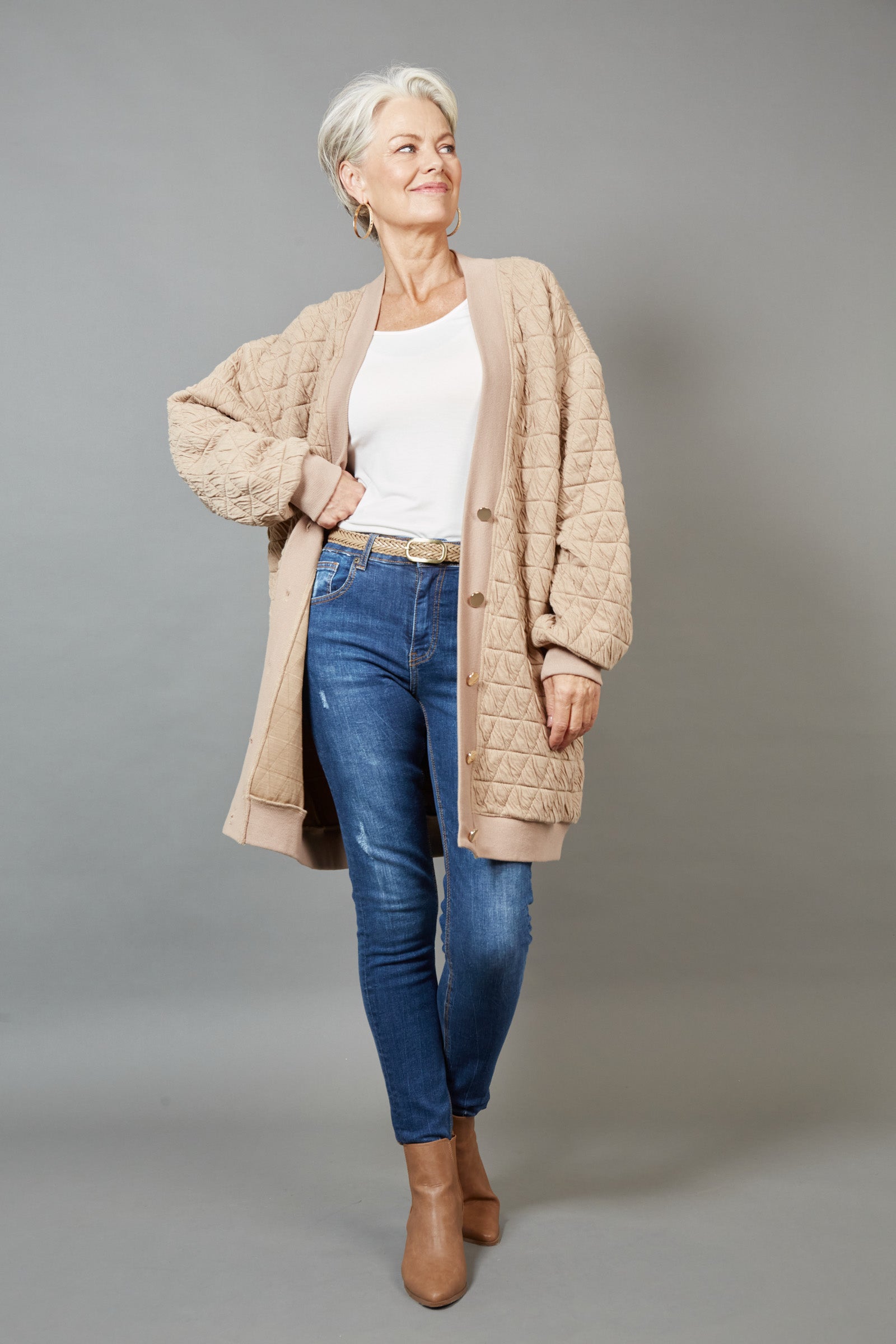La Vida Relaxed Cardigan - EB&IVE Top NZ LUMA