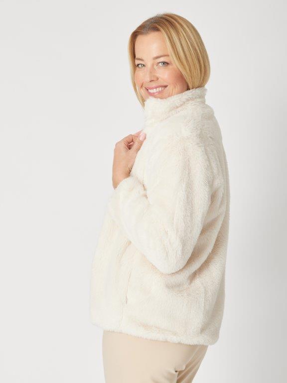 Fluffy jacket top nz