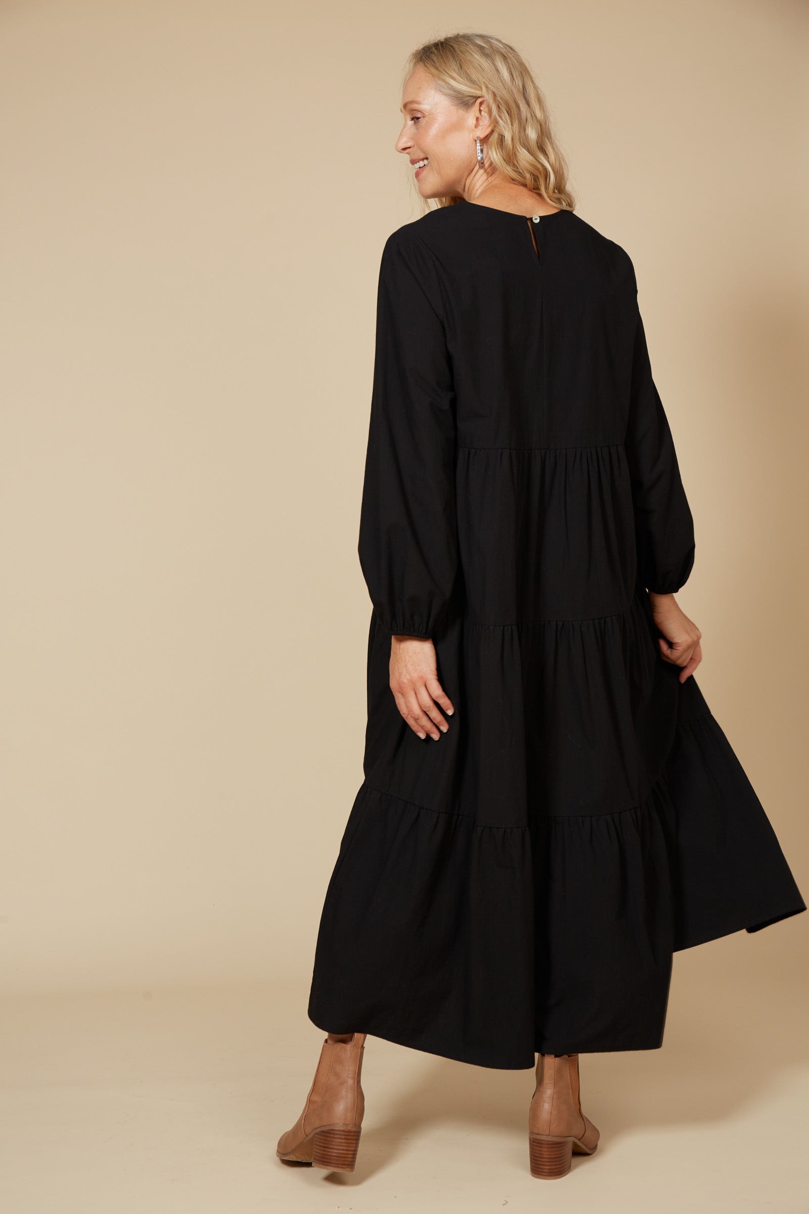 Long sleeve maxi dress nz sales